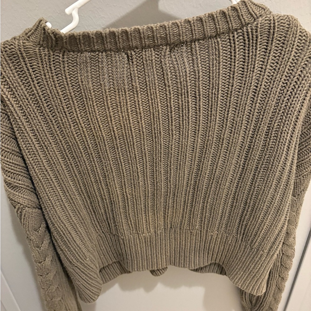 Aeropostale Women's Olive Green Knit Sweater - Picture 3 of 4